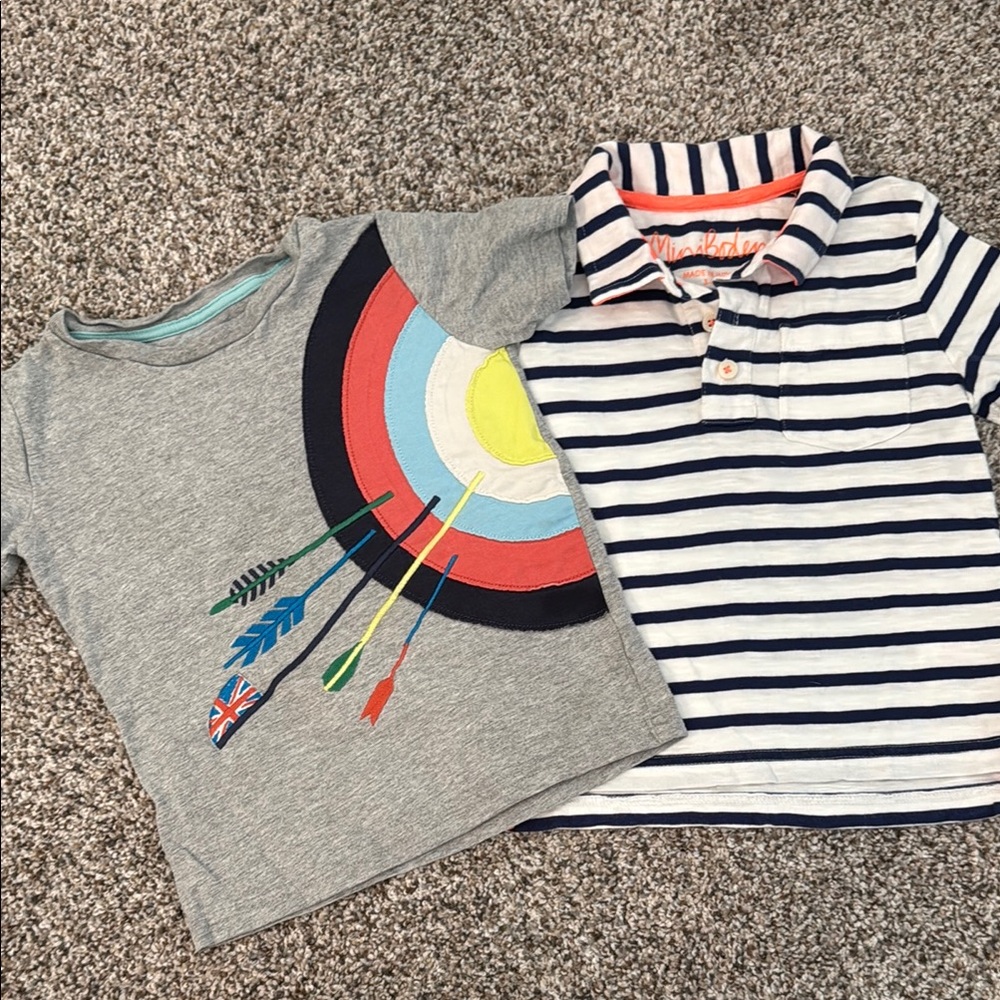Boden Gray Graphic Tee and Navy Striped Polo Set